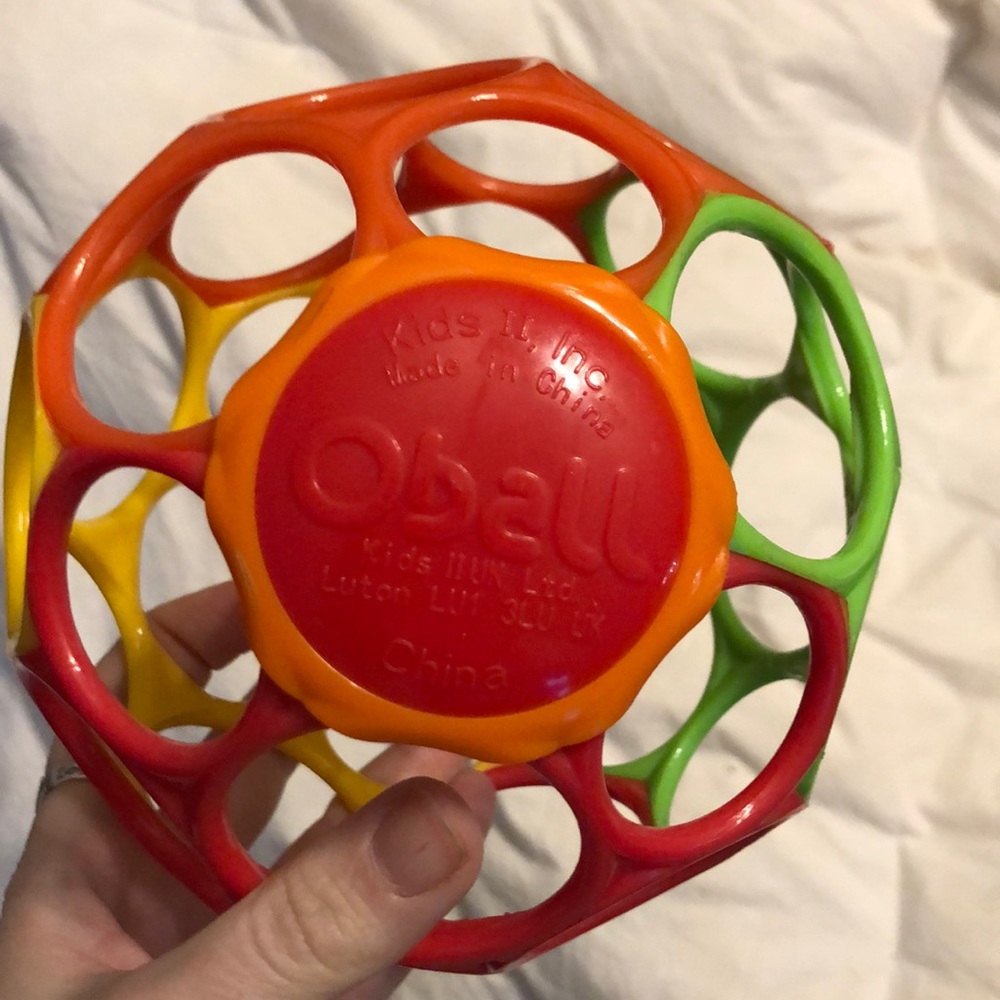 Kids Oball raddle ball rain toy